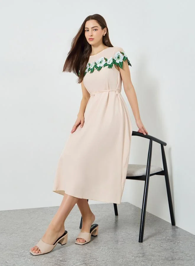 Take Two Women Beige Flower Patch Detail Fitted Waist Midi Dress